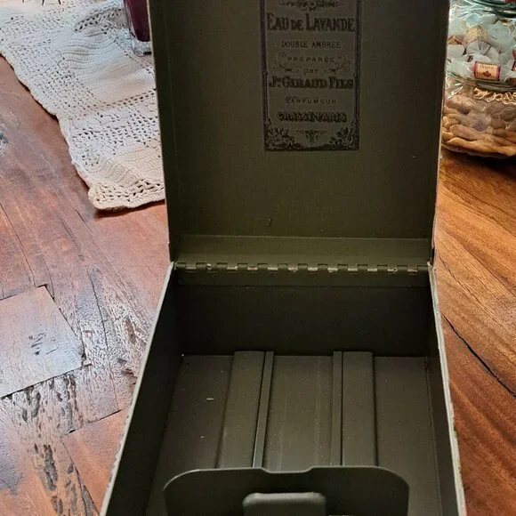 Vintage Metal File/Seed Box Restyled - Picture 8 of 8